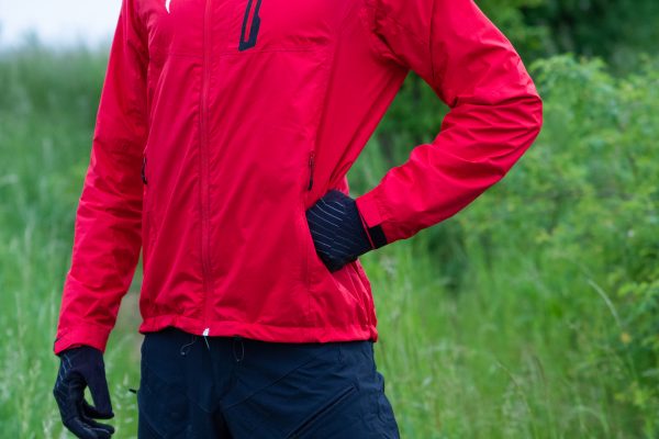Test: Specialized Deflect H2O Mountain