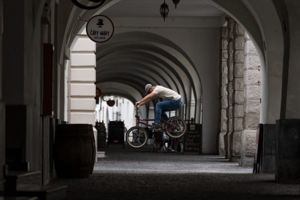 CTM predstavuje BMX model POP 2022 v novom videu ERRYWHERE