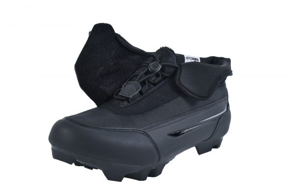 Novinka: Tretry FLR Defender MTB