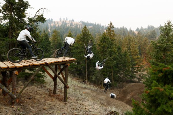  Musíte vidieť: Šialený freeride Toma Van Steenbergena v novom videu Wild West 2