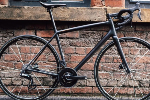 Ľahký ako pierko – tento unikátny ultraľahký S-Works Aethos váži iba 4,9kg (detaily, foto, video)