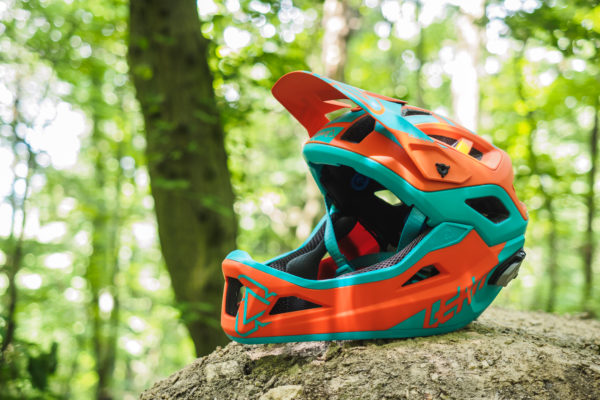 Test: Prilba Leatt DBX 3.0 Enduro V2