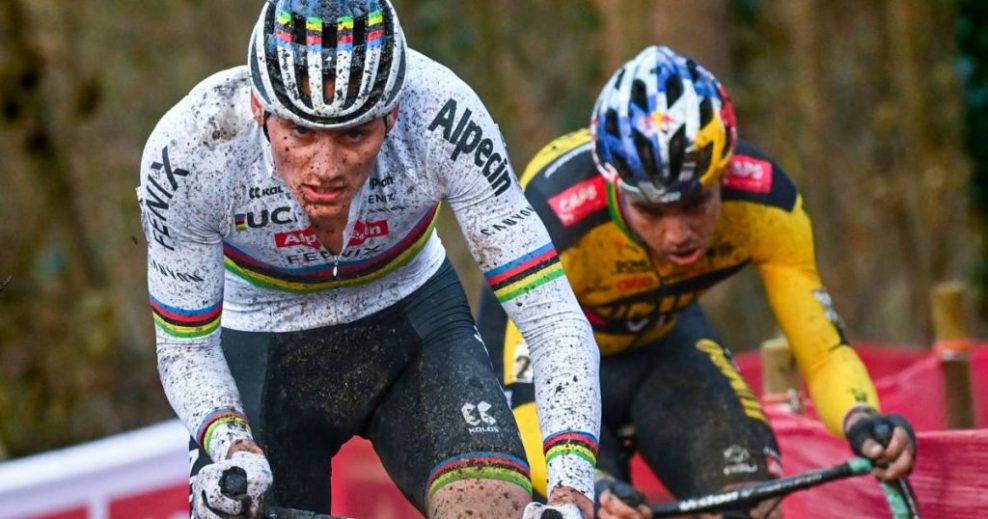 Van der Poel: Nie som si ist&yacute;, či dok&aacute;žem udržať tempo s Van Aertom, ale d&uacute;fam, že sa prekvap&iacute;m