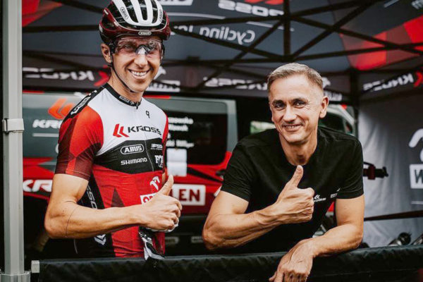 Úspešný český XC pretekár Ondřej Cink predĺžil zmluvu s tímom Kross Orlen až do roku 2024