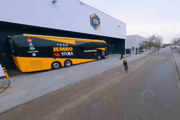  Musíte vidieť: Prejdite sa po obrovskom komplexe cyklistického tímu Jumbo-Visma