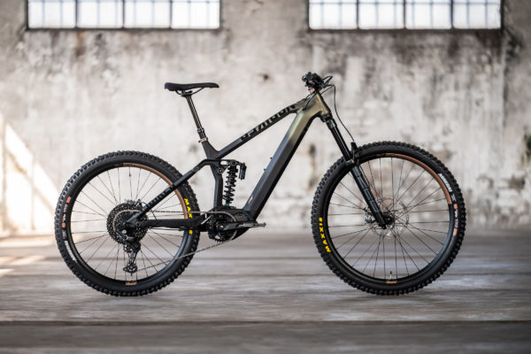NS Bikes predstavuje svoje prvé elektrobicykle – enduro a trailový E-Fine (detaily, modely, ceny)