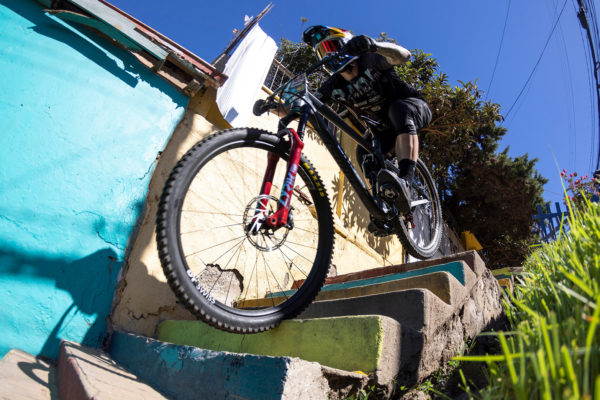  Video: 3 najlepšie jazdy na Red Bull Valparaíso Cerro Abajo 2022