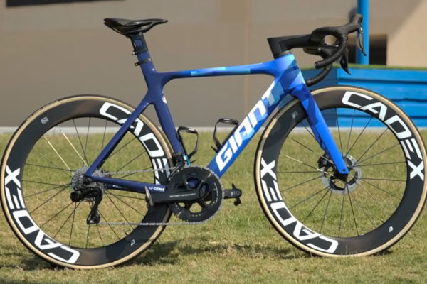Šprintérsky špeciál Giant Propel Dylana Groenewegena váži 7,6kg (detaily, špecifikácia, rozmery)