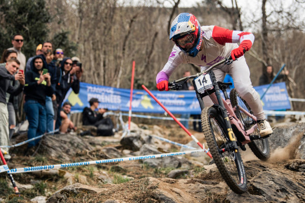  Video: Najlepšie jazdy prvého kola Svetového pohára v zjazde v Lurdoch 2022