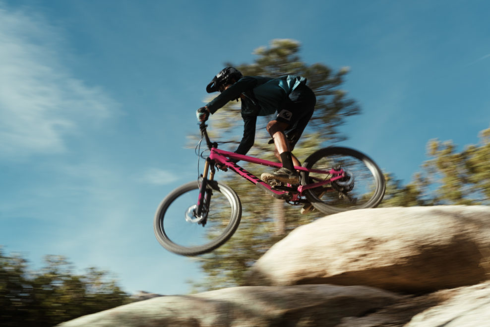 Pivot predstavil nový trailový bike Shadowcat