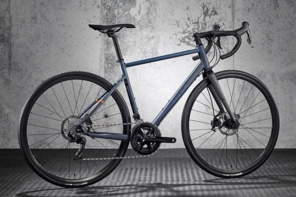 Test: Cestný bicykel Triban RC520 Disc