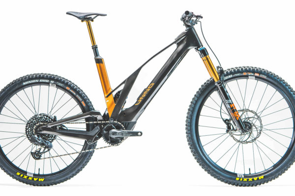 Unno predstavilo svoj prvý elektrobicykel BOÖS, stojí 10-tisíc eur