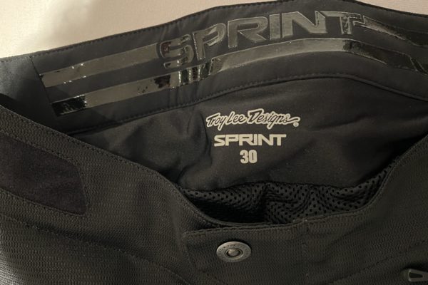 Troy Lee Designs Sprint kratke cierne nohavice – NOVE!!! (kupene v MTBiker v Pradiarni, BA)