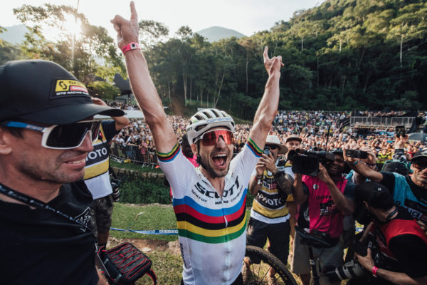  Fotogaléria: Ako vyhral Nino Schurter XCO v Brazílii a vyrovnal historický rekord Juliena Absalona