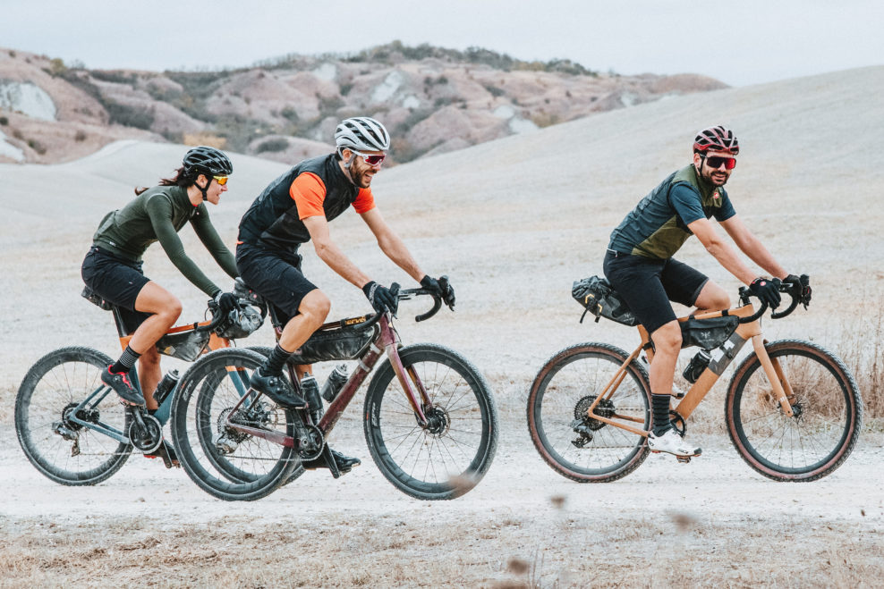Potrebuje gravel jazdenie in&yacute; &scaron;t&yacute;l obliekania? Castelli UNLIMITED &ndash; nov&eacute; z&aacute;žitky bez limitov
