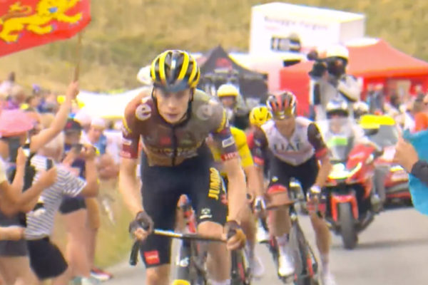 Video: Rozhodujúci útok Vingegaarda, ktorým zlomil na Tour de France Tadeja Pogačara