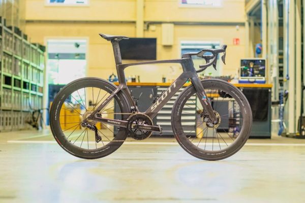 Detaily a špecifikácia najnovšieho Scottu Foil RC Romaina Bardeta z Tour de France 2022
