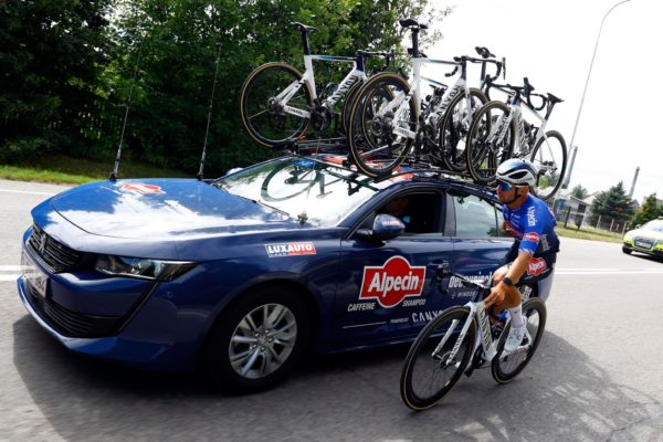 Tím Alpecin-Deceuninck odstúpil z pretekov Okolo Poľska kvôli 5 pozitívnym prípadom na Covid-19
