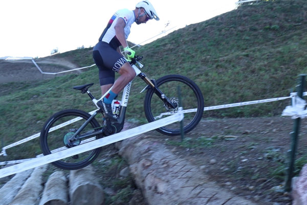 Video: Tréning Petra Sagana na Majstrovstvá sveta e-MTB v Les Gets