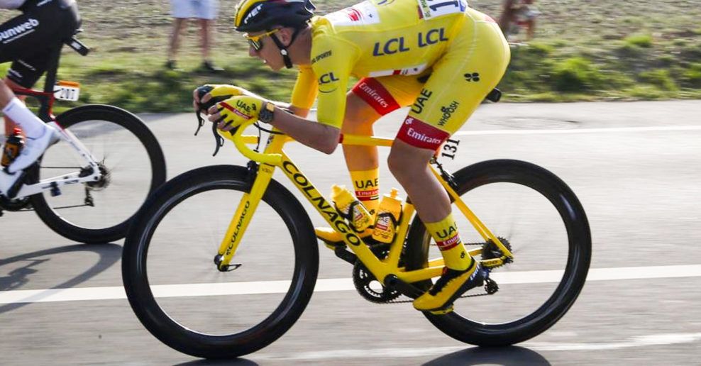Replika víťazného bicykla Tadeja Pogačara z Tour de France 2020 sa draží za viac ako pol milióna eur