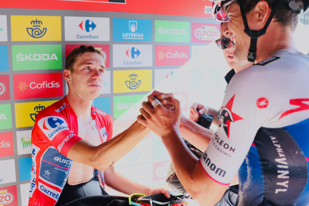 Remco Evenepoel o v&iacute;ťazstve Vuelty: P&iacute;&scaron;eme hist&oacute;riu pre t&iacute;m aj Belgicko