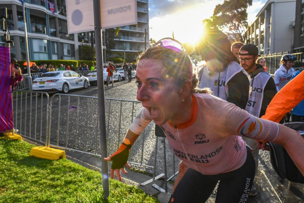 Fenomen&aacute;lna Annemiek van Vleuten vyhrala ako 39-ročn&aacute; Tour, Giro, Vueltu aj Majstrovstv&aacute; sveta