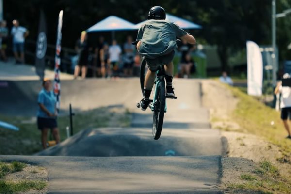 Video: Majstrovstvá Slovenska v disciplíne pumptrack