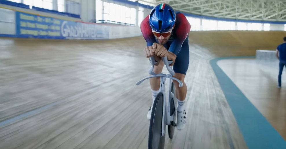  Video: Ako Pinarello vyrobilo unikátny bicykel pre Filippa Gannu na svetový rekord v hodinovke