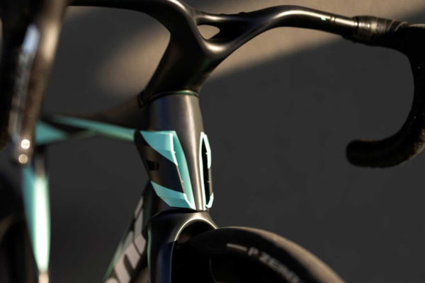Bianchi odstránilo „vzduchové deflektory“ z nového Oltre RC, aby ho UCI povolila