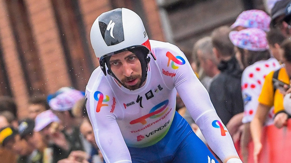 Všetky dôvody, prečo by ste nemali nosiť helmu pri jazde na bicykli