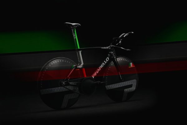 Pinarello predstavilo bicykel Bolide z 3D tlačiarne určený na hodinový rekord pre Filippa Gannu