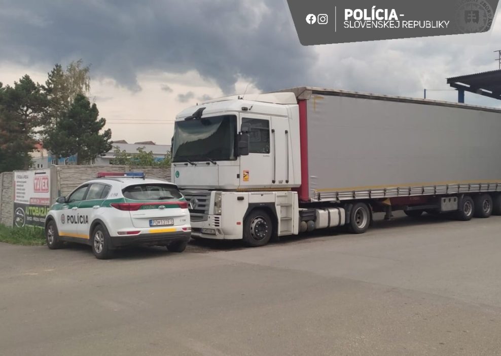 Policajti na východe Slovenska zaistili kamión s ukradnutými bicyklami v hodnote milión eur