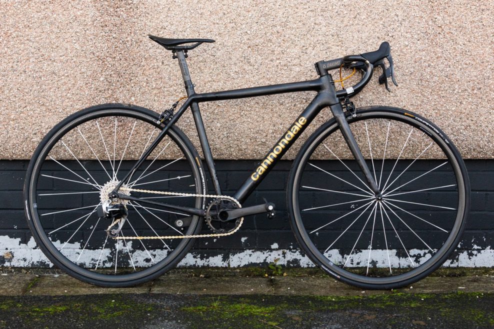 Ulltra-ľahk&yacute; Cannondale SuperSix Evo Hi-Mod Joanny Blackburn v&aacute;ži iba 4kg (detaily, foto, &scaron;pecifik&aacute;cia)