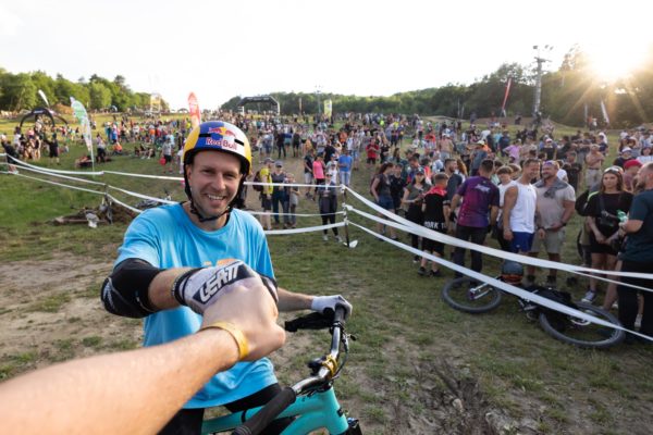 Szymon a Dawid Godziek ukončili spoluprácu so značkou NS Bikes