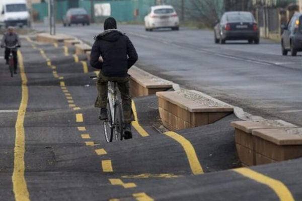  Toto sú tie najhoršie značené a absurdne nebezpečné cyklotrasy z celého sveta (fotogaléria)