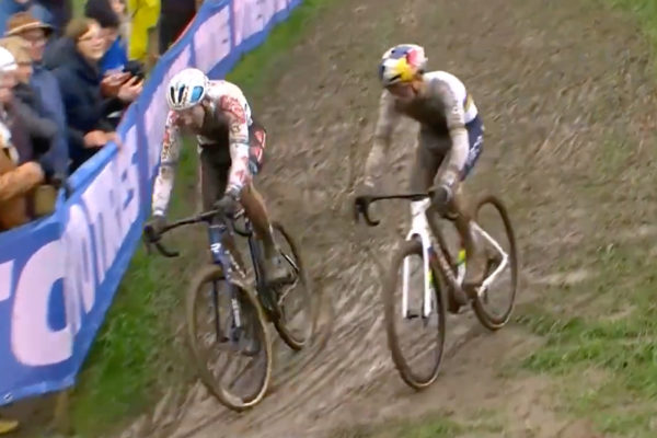  Video: Najlepšie momenty z pretekov cyklokrosového Svetového pohára v Overijse 2022