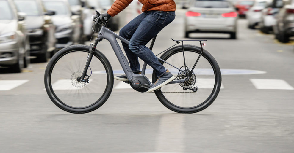 ABS na elektrobicykloch? Prieskum ukázal, že potenciálni zákazníci ho chcú