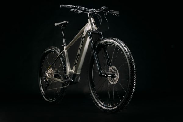 Kellys predstavuje elektrobicykle Tygon a Tayen s motormi Panasonic GX Ultimate