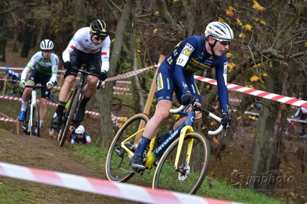 Chladoňová v Šamoríne so 7. a 5. miestom, šamorínsku C1 vyhral Belgičan van de Putte