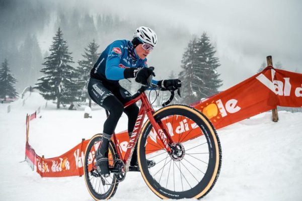Foto&video: Pozrite si tréningy na zasneženej trati cyklokrosového Svetového pohára vo Val di Sole