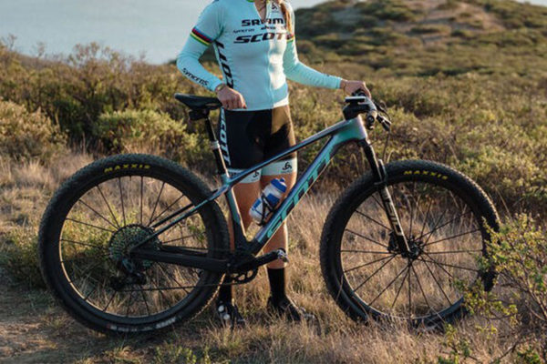 Nový Scott Contessa Scale RC Kate Courtney (detaily, foto, špecifikácia)