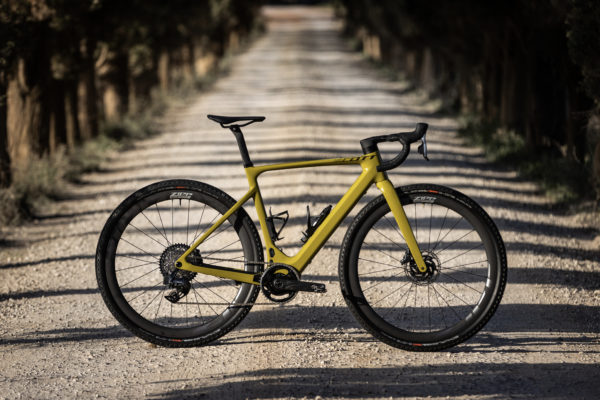 Scott Solace eRide je gravel elektrobicykel s tichým motorom TQ a takmer nulovým odporom
