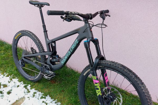 Santa Cruz Nomad carbon cc 2019 – L
