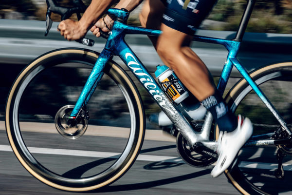 Bude toto nový bicykel Marka Cavendisha? Tím Astana Qazaqstan predstavil bicykle Wilier pre rok 2023