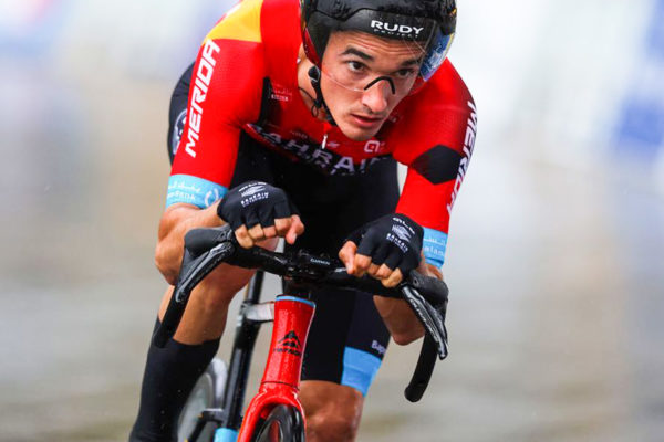  Prečo mal Pello Bilbao v prológu Tour Down Under absurdne vytočené brzdové páky? (+video)