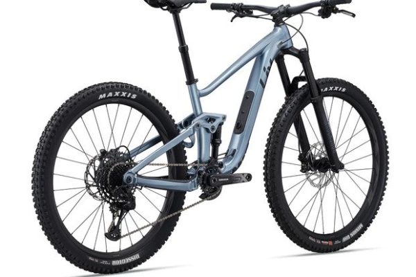 Liv predstavili dámsky trailový bicykel Intrique LT