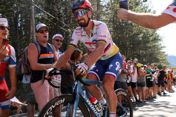 Sledujte naživo Petra Sagana na belgických klasikách Omloop Het Nieuwsblad a Kuurne-Brusel-Kuurne