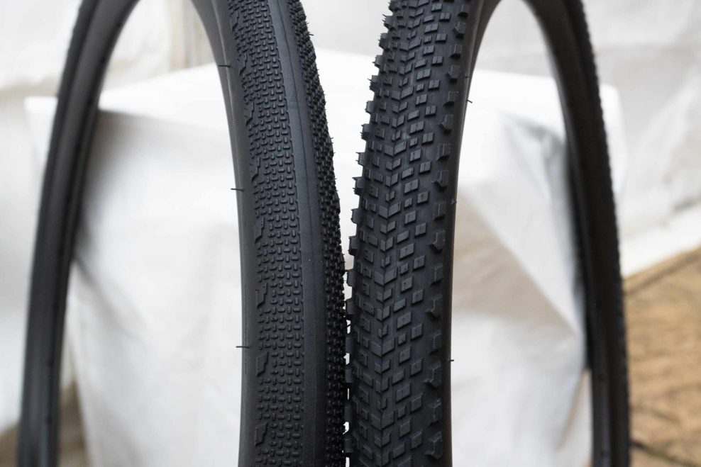 Pirelli predstavilo nové až 50 mm široké all-road a gravel plášte