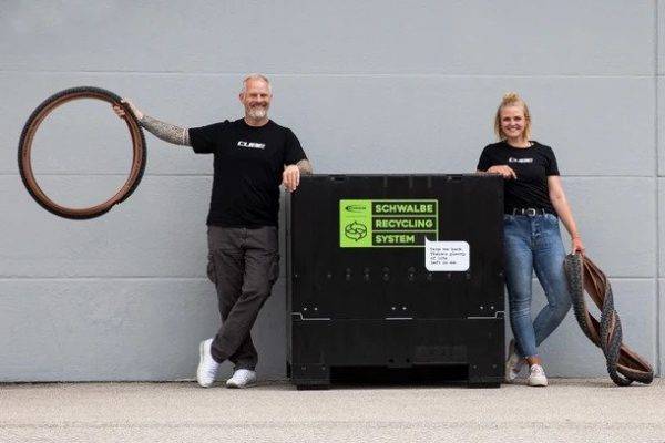 Schwalbe a Pyrum Innovations vytvárajú recyklačný program starých plášťov