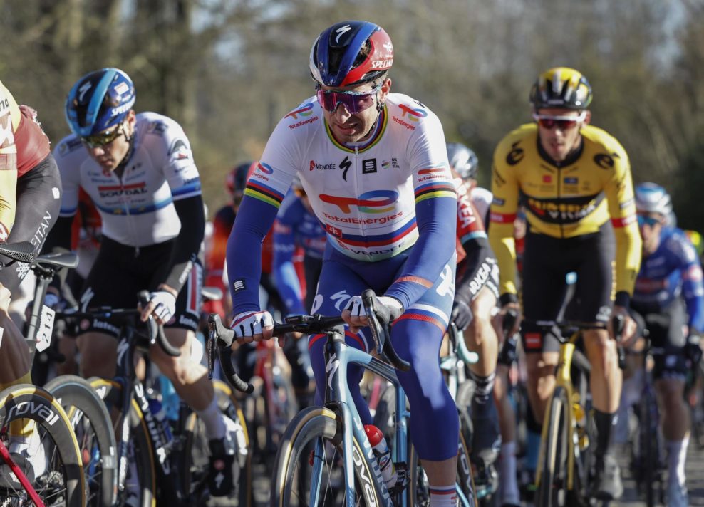 Peter Sagan už zajtra štartuje na Tirreno-Adriatico spolu s Van der Poelom, Van Aertom a Pidcockom